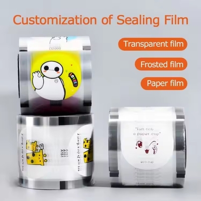 Film d'étanchéité laminé en plastique en rouleau d'emballage sur mesure imprimé 90 mm 95 mm Film d'étanchéité commun Pp Film de papier pour thé à bulles