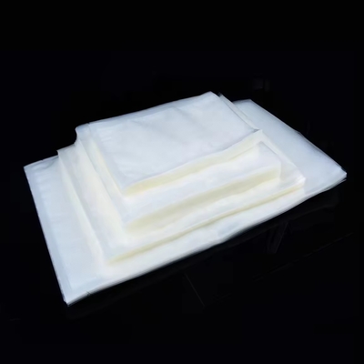 Sacs d'étanchéité en relief sous vide transparents pour les aliments économes Emballage en plastique nylon Grand sac d'étanchéité sous vide transparent