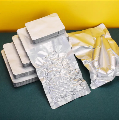 Couleur argentée Grand sac scellé sous vide Foil d'aluminium Sacs d'emballage alimentaire Scellé sous vide