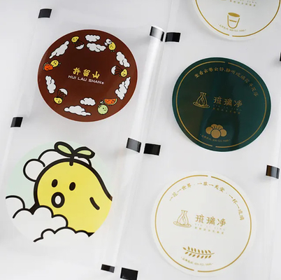 Film d'étanchéité de tasse de thé à bulles jetable personnalisé de haute qualité Film d'étanchéité personnalisé pour tasse de thé au lait