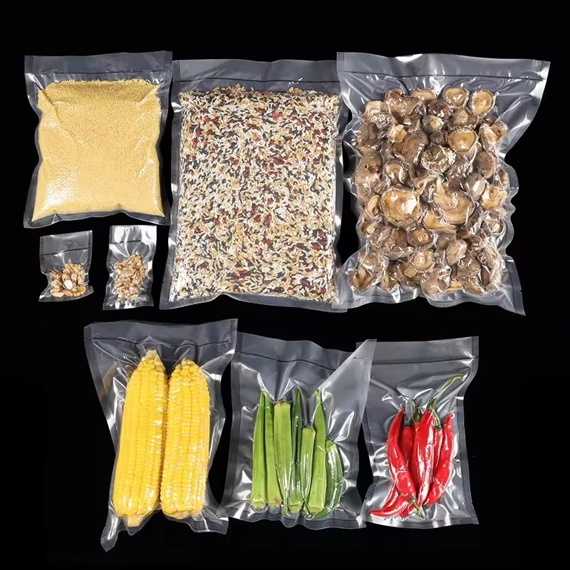 Emballage sous vide transparent Emballage en nylon en relief Sac d'emballage à conserver frais Produits alimentaires et fruits Surface d'impression gravure